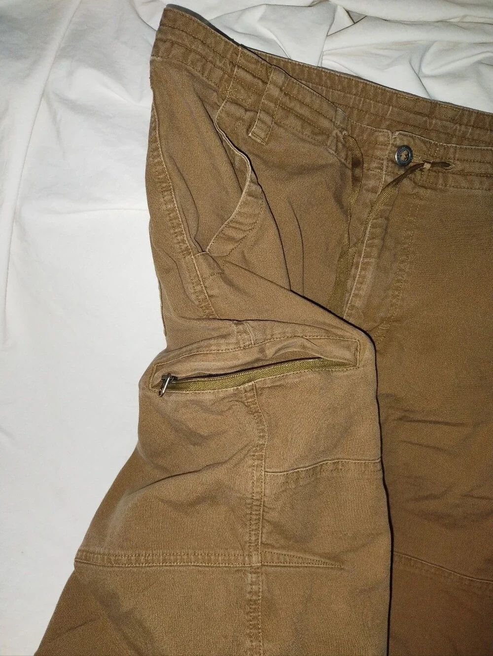 Men's Patagonia Khaki Cargo Brown Shorts Size Large Camping Hiking